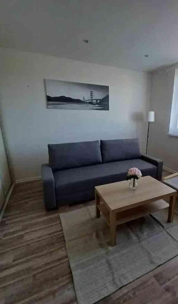 Pronájem bytu 2+kk 52 m² - foto 2