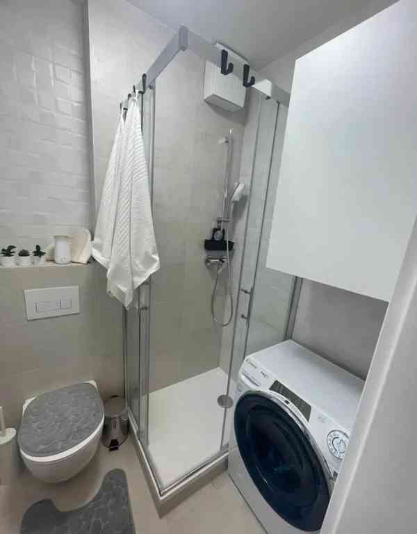 Pronájem bytu 2+kk 52 m² - foto 8