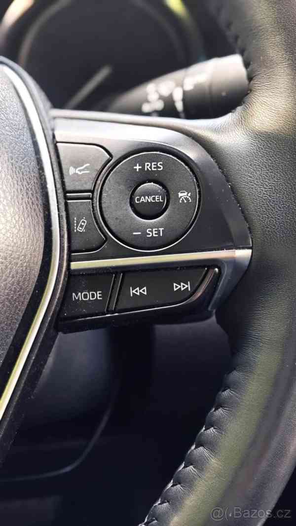 Toyota Camry Exclusive 2024 - foto 3