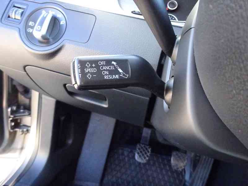 VW Passat CC 2.0 TDI 4x4 r.v.2013 1.Maj.Koup.ČR - foto 11