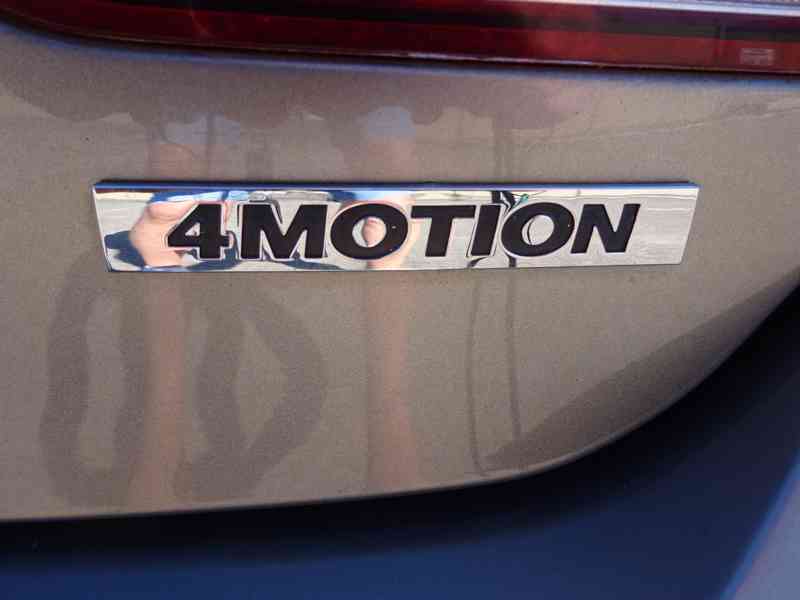 VW Passat CC 2.0 TDI 4x4 r.v.2013 1.Maj.Koup.ČR - foto 16