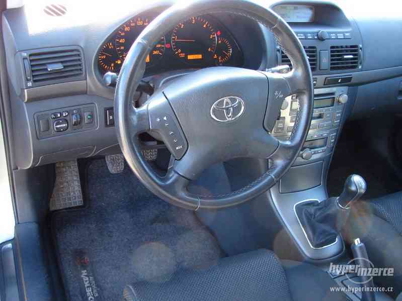 Toyota Avensis 2.0D-4D Combi r.v.2005 - foto 5