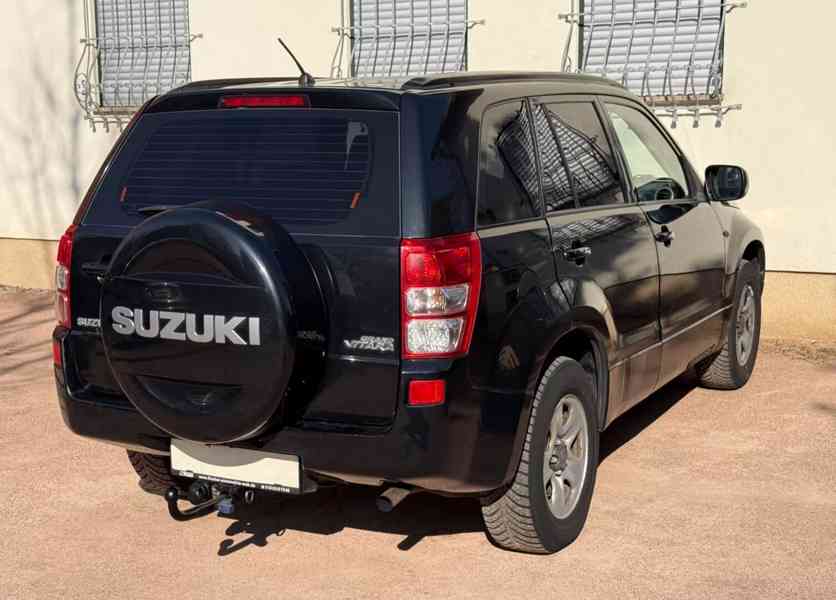Suzuki Grand Vitara 2,0i benzín 103kw - foto 5