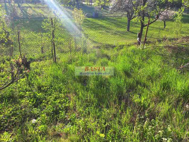 Pronájem zahrady Ivančice okres Brno-venkov u lesa 178 m2 - foto 6