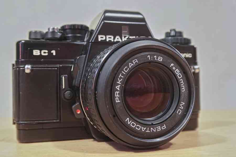 PRAKTICA BC 1 + (3x objektiv, blesk, pouzdra, filtry)  - foto 13