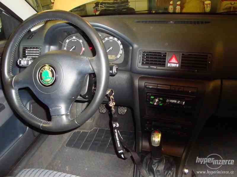 ŠKODA OCTAVIA COMBI 4X4 - foto 2