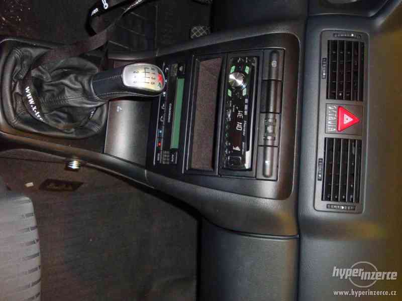 ŠKODA OCTAVIA COMBI 4X4 - foto 5