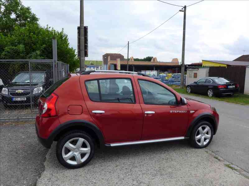 DACIA SANDERO 1,5 DCI STEPWAY KLIMA 1.MAJ - foto 2