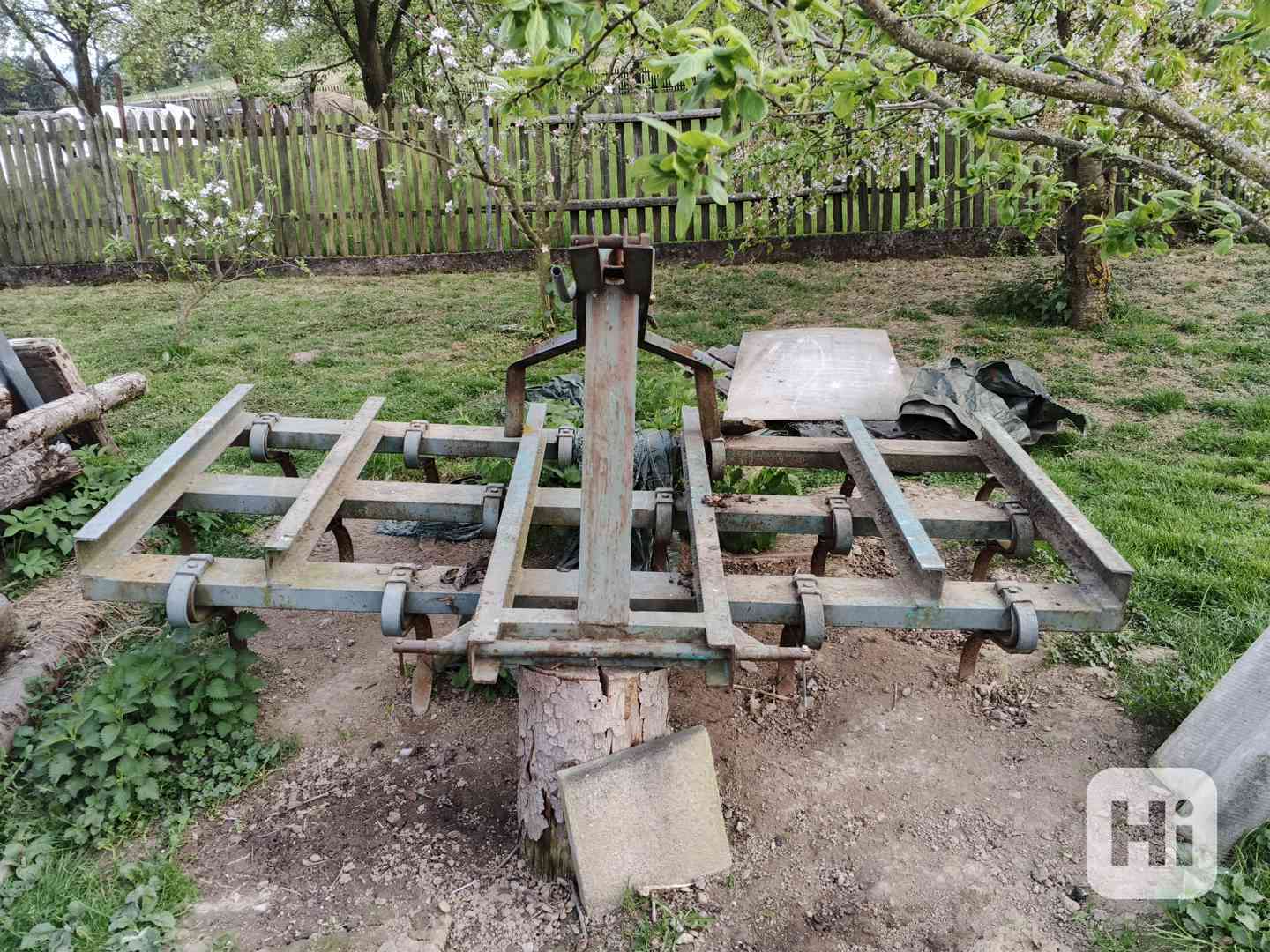 Zemědělské stroje Háky za traktor  - foto 1