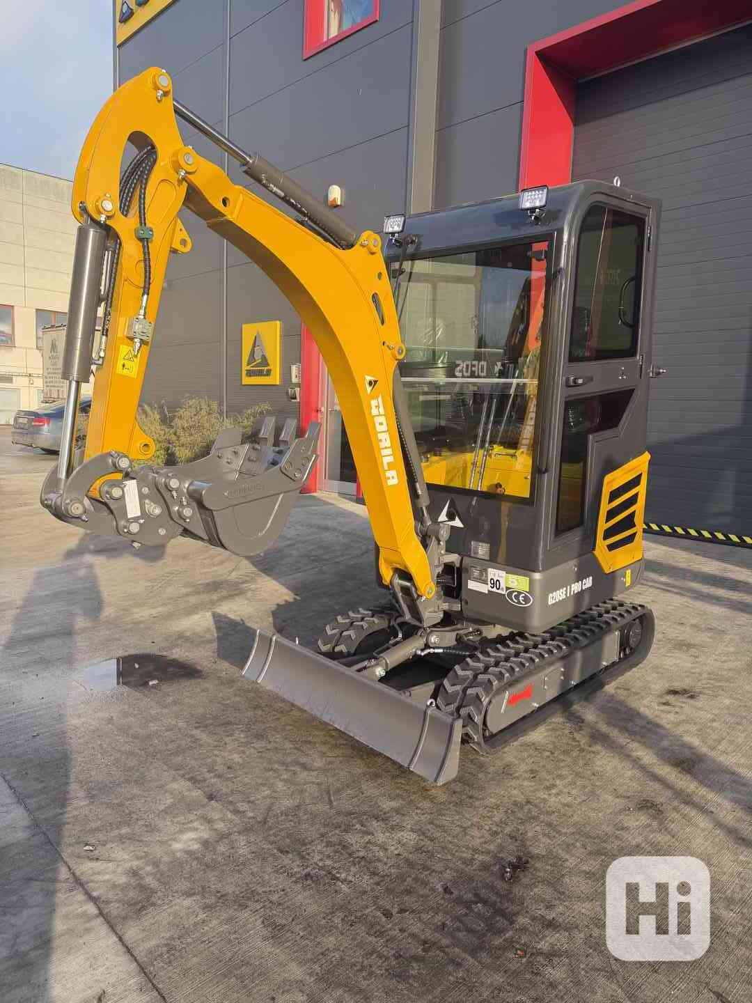 PÁSOVÝ MINIBAGR GORILA G20SE I PRO CAB - foto 1