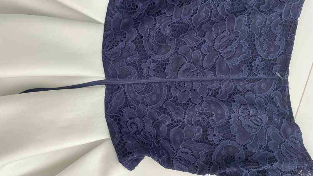 Dámské,dívčí šaty - foto 3