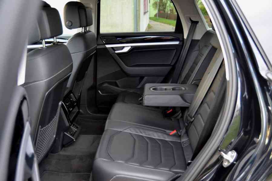 Volkswagen Touareg 3.0 TDI V6 170kW 4MOTION Tiptronic Navi - foto 12