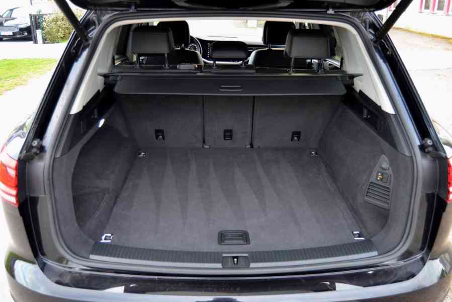 Volkswagen Touareg 3.0 TDI V6 170kW 4MOTION Tiptronic Navi - foto 13