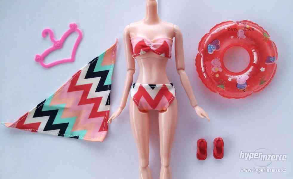 NOVÉ! Plavecký set pro panenku Barbie, se sukýnkou a kruhem - foto 2