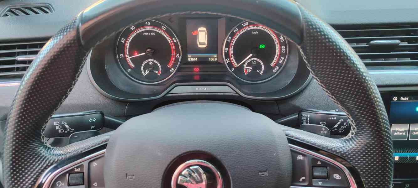 Škoda Octavia 3 vRS, 2.0 TSI, 169 kW, tažné  - foto 10