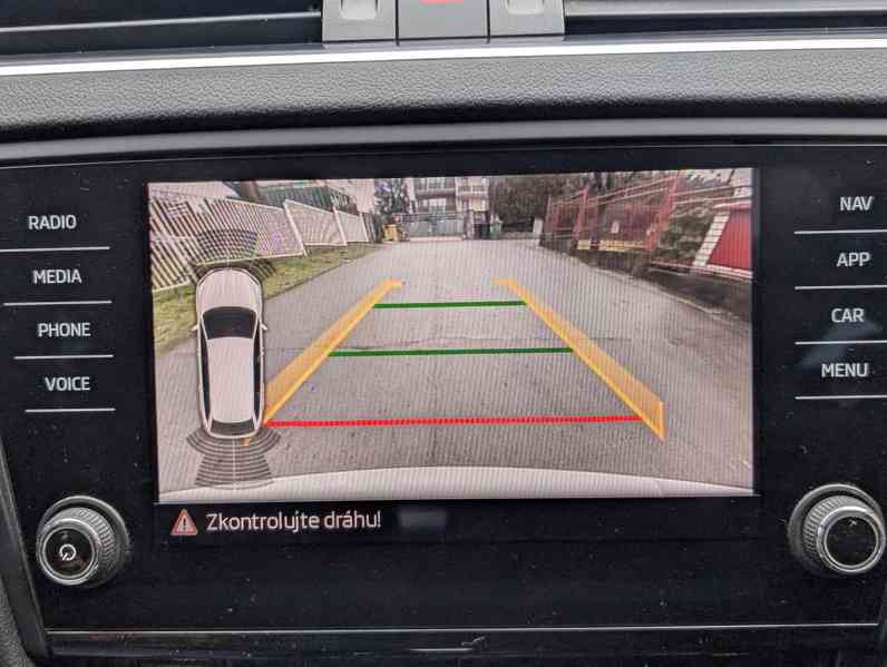 Škoda Octavia 3 vRS, 2.0 TSI, 169 kW, tažné  - foto 16
