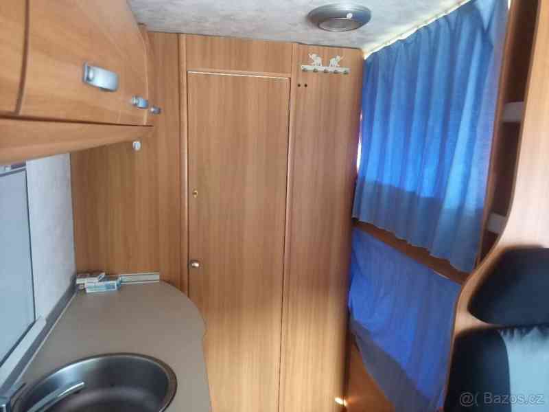 Fiat Ducato (6 míst na jízdu i spaní) - foto 17