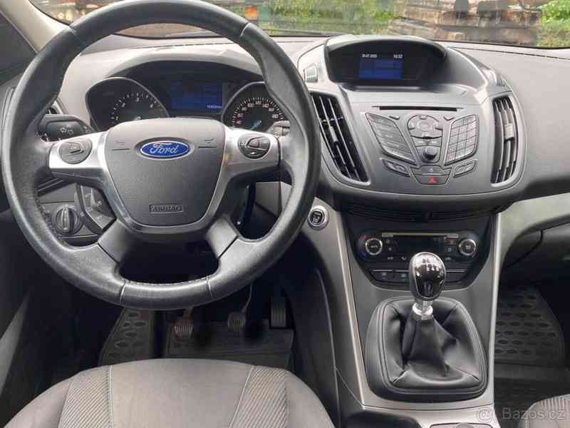 Ford Kuga - foto 11