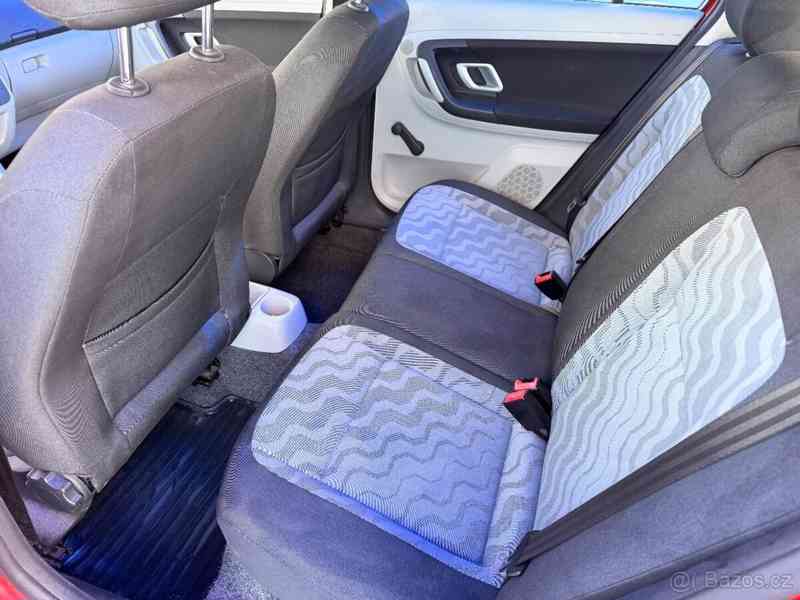 Škoda Fabia 1,4   II TDI - foto 8