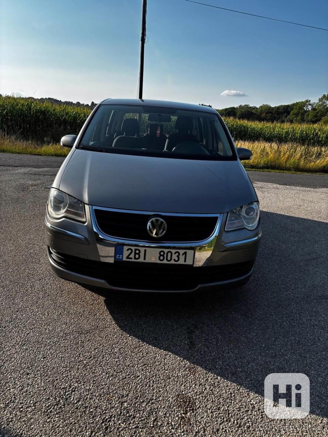 Volkswagen Touran 1,9   TDi bez DPF - foto 1