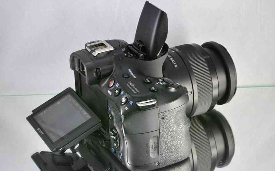 Sony SLT- A58 + Kit-Objektiv *Full HDV*10800 Exp. - foto 7