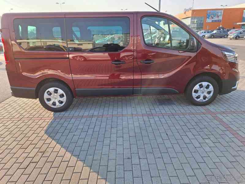 Renault Trafic L1 dCI 150 rv.2023, 5míst - foto 7