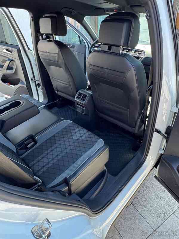 Volkswagen Tiguan 2,0   TDI R-Line - foto 16