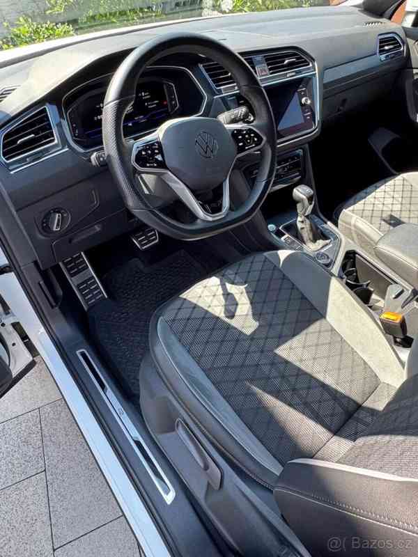Volkswagen Tiguan 2,0   TDI R-Line - foto 12