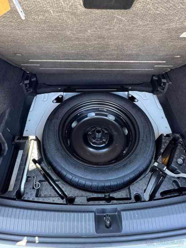 Volkswagen Tiguan 2,0   TDI R-Line - foto 18