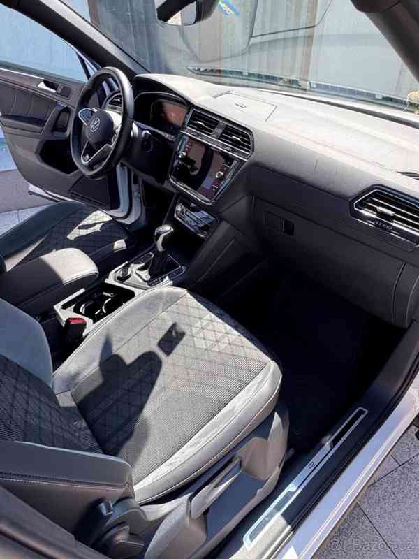 Volkswagen Tiguan 2,0   TDI R-Line - foto 17