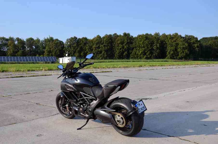 Ducati Diavel Carbon, původ ČR, možný odpočet DPH  - foto 5