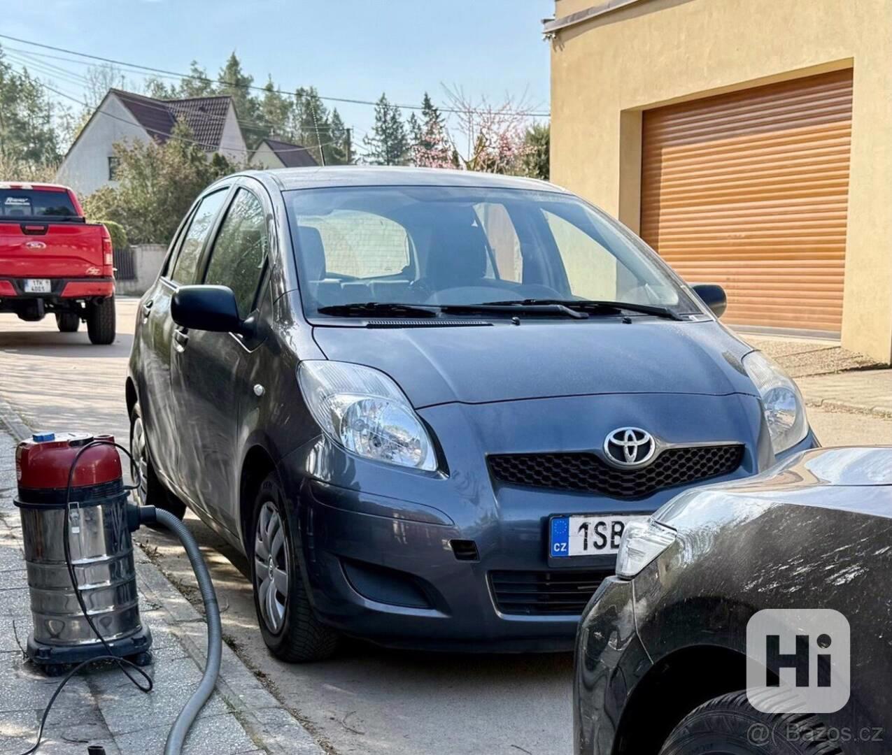 Toyota Yaris 1,0 - foto 1