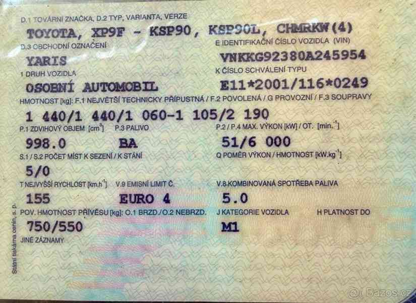 Toyota Yaris 1,0 - foto 11