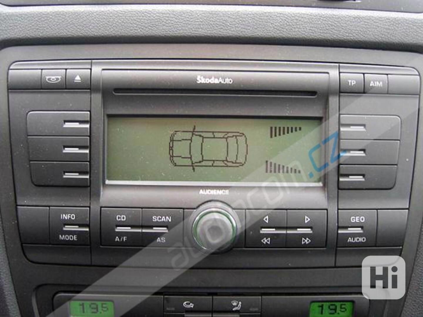 Prodám autorádio ŠKODA OCTAVIA 2 audience s Cd měničem na 6C - foto 1