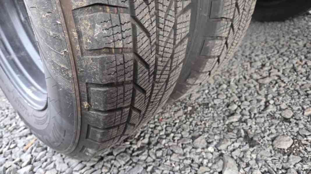 3.5t sklápěč tupláky MB Sprinter 516 CDI 2.2 Mercedes - foto 5