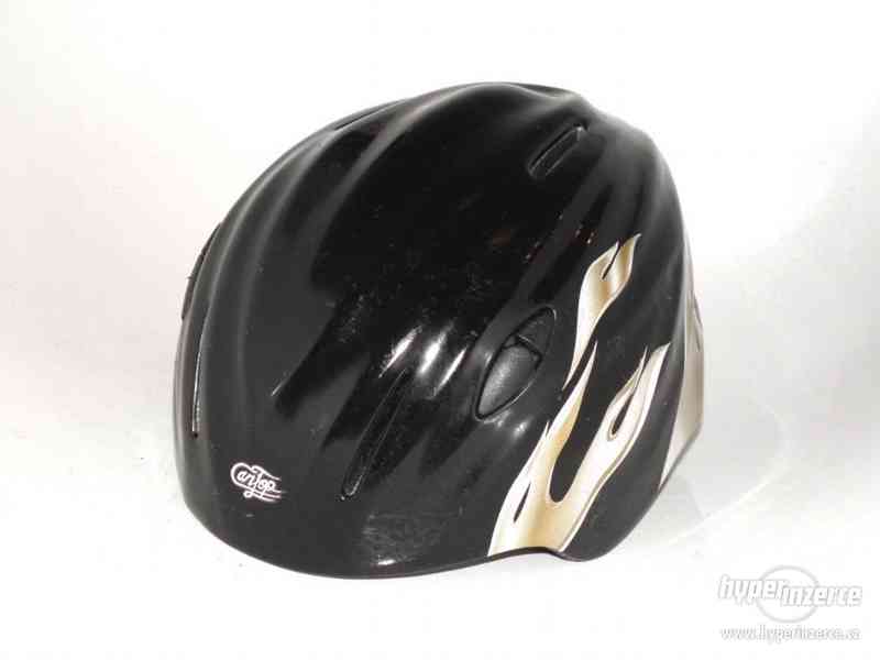 Lyžařská helma S přilba na Snowboard Cantop vel: S (52-56cm) - foto 1
