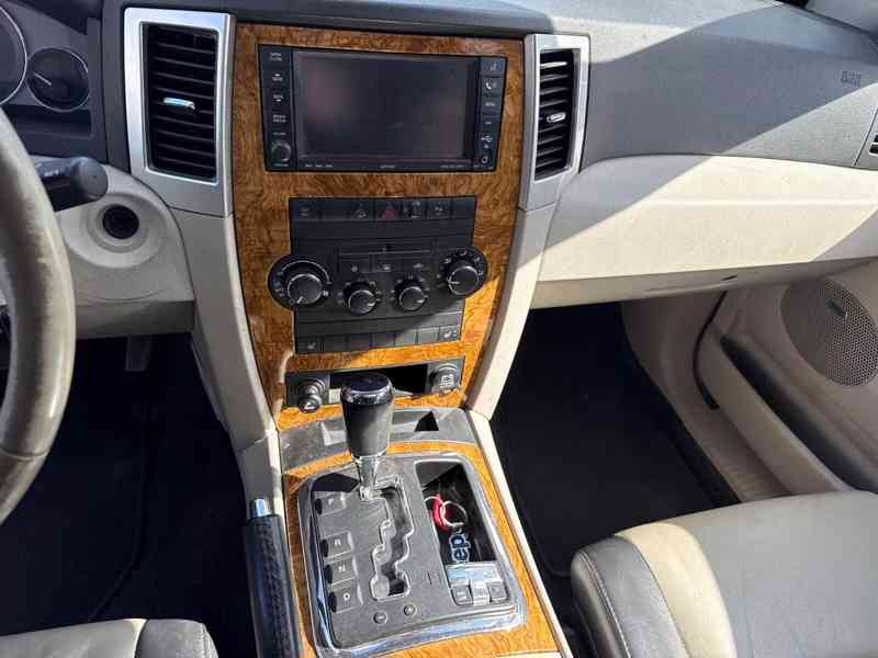 Jeep Grand Cherokee3.0 CRD Limited 160kw - foto 5