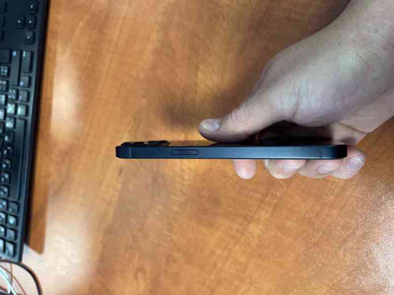 Iphone 13 Black 128Gb - foto 5