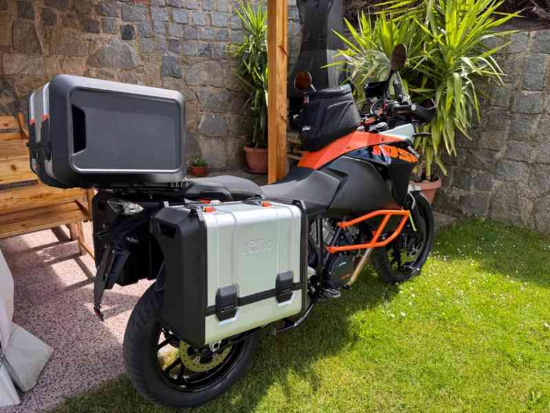 KTM 1050 Adventure - foto 3