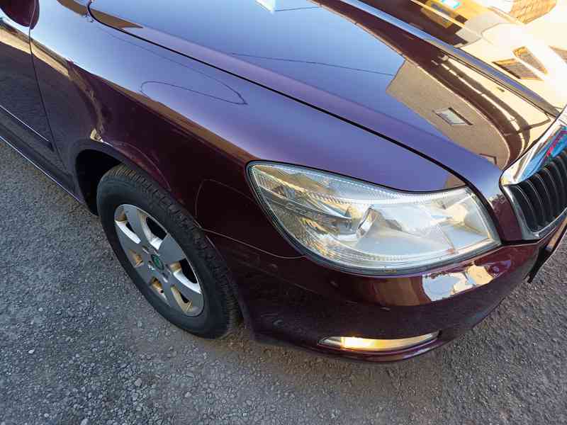 ŠKODA Octavia 1,6TDI Ambition ČR 1 majitel  - foto 15