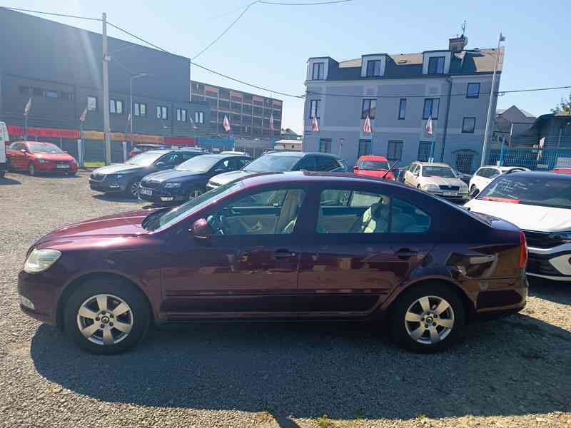 ŠKODA Octavia 1,6TDI Ambition ČR 1 majitel  - foto 3