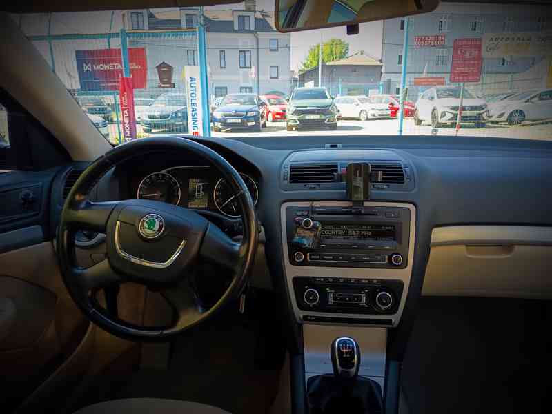 ŠKODA Octavia 1,6TDI Ambition ČR 1 majitel  - foto 10