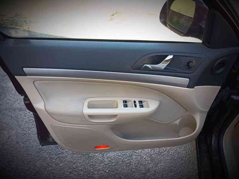 ŠKODA Octavia 1,6TDI Ambition ČR 1 majitel  - foto 13