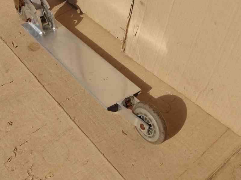 Skládací koloběžka - foto 8