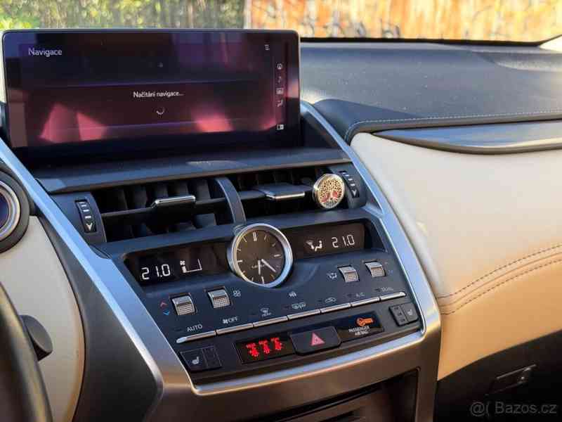 Lexus NX 300h 2,5   NX - foto 21