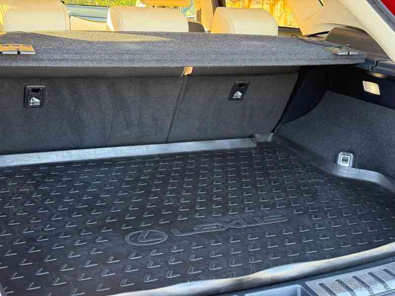 Lexus NX 300h 2,5   NX - foto 16