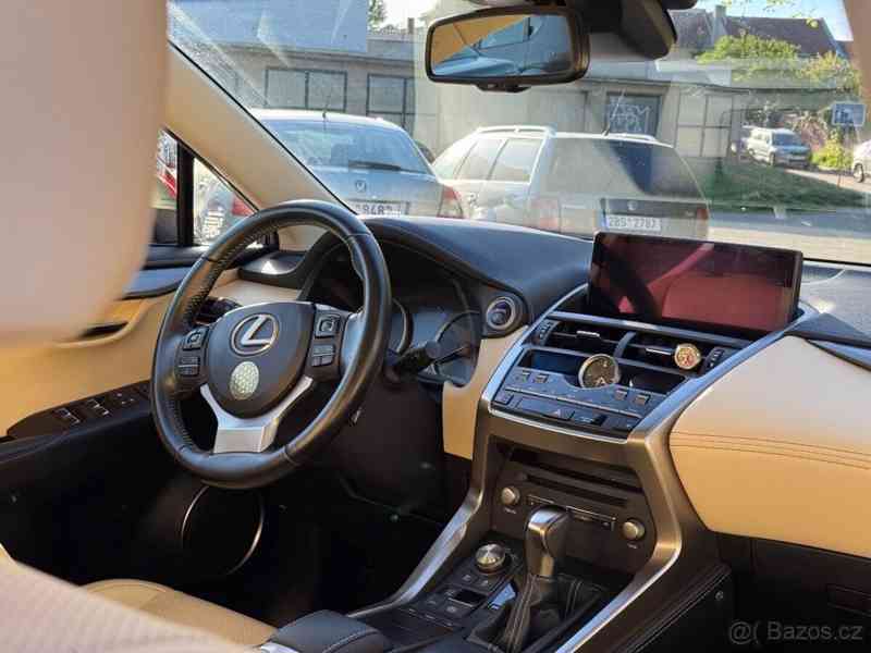 Lexus NX 300h 2,5   NX - foto 19