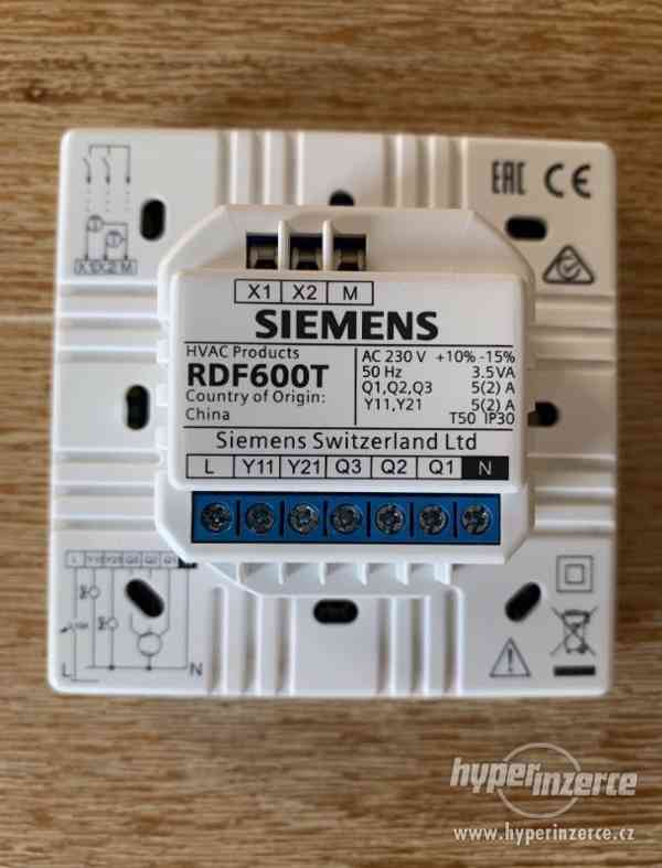 Pokojový termostat Siemens RDF 600T - foto 3