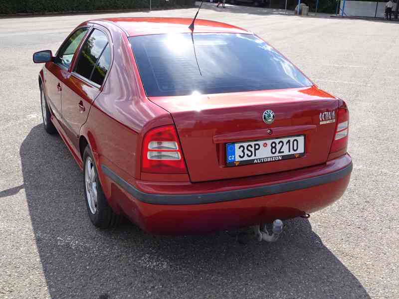 Škoda Octavia 1.6i r.v.2001 (75 kw) KLIMA - foto 4