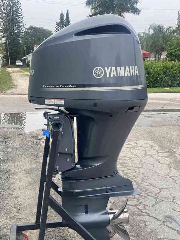 2018 Yamaha 300 HP Outboard Motor Engine - foto 1